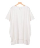 【ピエロ/Pierrot】の【アウトレットSALE!】キーネックオーバーTシャツ 大人の最旬トレンドファッション＆コーディネート founy(ファウニー) ファッション Fashion レディースファッション Fashion for Women トップス・カットソー Cut & Sew Tops シャツ・ブラウス・オフィスカジュアル Elegant Blouses & Button-Ups ロングTシャツ・Tシャツ Longline T-Shirts & Tees アウトレット Outlet / Clearance なめらか Smooth, Silky Texture バランス Balance, Style Balance プチプライス・低価格 Affordable / Budget Price thumbnail オフホワイト|ID: prp329100004973104 ipo3291000000037288593