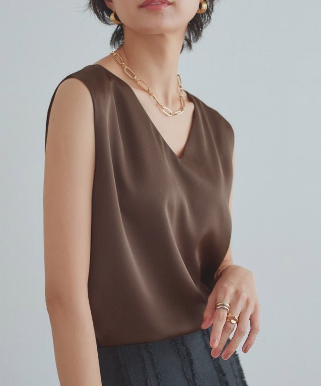 【ピエロ/Pierrot】のRASW 2wayサテンタンクトップ インテリア・キッズ・メンズ・レディースファッション・服の通販 founy(ファウニー) 　ファッション　Fashion　レディースファッション　Fashion for Women　トップス・カットソー　Cut & Sew Tops　おすすめ　Recommended / Our Picks　サテン　Satin, Glossy Fabric　シンプル　Simple, Minimal　セットアップ　Set-Up, Coordinated Outfit　タンク　Tank Top, Sleeveless Top　プチプライス・低価格　Affordable / Budget Price　エレガント 上品　Elegant　166cm / ブラウン / M|ID: prp329100004973126 ipo3291000000037288672