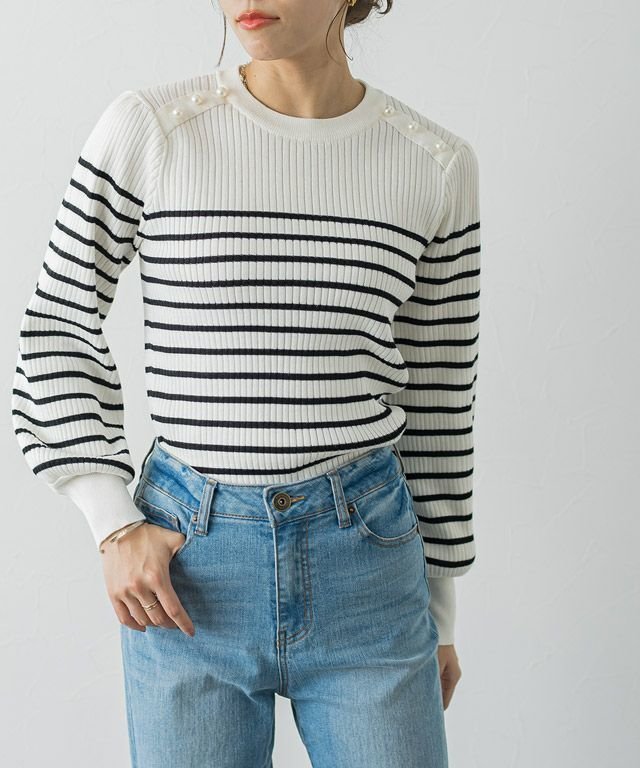 【ピエロ/Pierrot】の【アウトレットSALE!】ショルダーパールボタンニット インテリア・キッズ・メンズ・レディースファッション・服の通販 founy(ファウニー) 　ファッション　Fashion　レディースファッション　Fashion for Women　トップス・カットソー　Cut & Sew Tops　ニット　Knit Tops & Sweaters　アウトレット　Outlet / Clearance　パール　Pearl, Pearl Accent　プチプライス・低価格　Affordable / Budget Price　アイボリー×ブラック|ID: prp329100004973175 ipo3291000000037289067