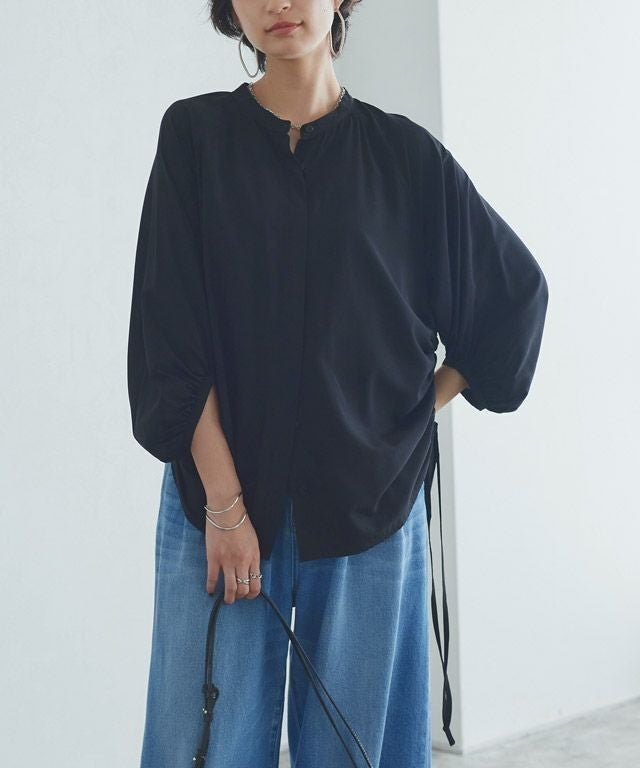 【ピエロ/Pierrot】のRASW シャーリングボリュームスリーブブラウス インテリア・キッズ・メンズ・レディースファッション・服の通販 founy(ファウニー) 　ファッション　Fashion　レディースファッション　Fashion for Women　トップス・カットソー　Cut & Sew Tops　シャツ・ブラウス・オフィスカジュアル　Elegant Blouses & Button-Ups　ボリューム袖・フリルスリーブブラウス　Voluminous & Ruffle Sleeves / Puffy Sleeve Tops　ギャザー　Gathered, Ruffled　シャーリング　Shirring, Ruched　スリーブ　Sleeve, Long Sleeve / Short Sleeve　プチプライス・低価格　Affordable / Budget Price　166cm / ブラック / M|ID: prp329100004973239 ipo3291000000037289307