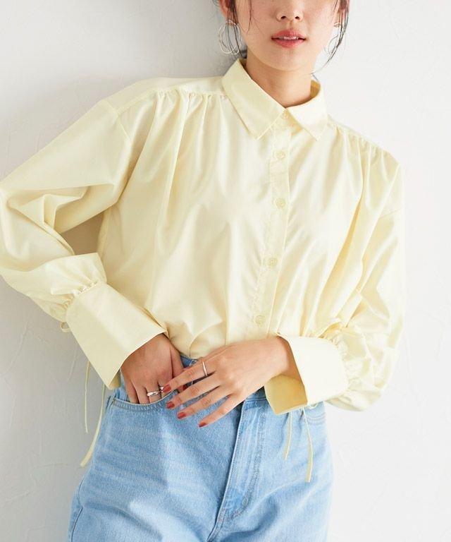 【ピエロ/Pierrot】のボリュームスリーブ袖リボンシャツ インテリア・キッズ・メンズ・レディースファッション・服の通販 founy(ファウニー) 　ファッション　Fashion　レディースファッション　Fashion for Women　トップス・カットソー　Cut & Sew Tops　シャツ・ブラウス・オフィスカジュアル　Elegant Blouses & Button-Ups　ボリューム袖・フリルスリーブブラウス　Voluminous & Ruffle Sleeves / Puffy Sleeve Tops　ストライプ　Stripe, Striped Pattern　スリーブ　Sleeve, Long Sleeve / Short Sleeve　フェミニン　Feminine, Girly　プチプライス・低価格　Affordable / Budget Price　ラウンド　Round, Round Neck　リボン　Ribbon, Bow　無地　Plain, Solid Color　ライトイエロー|ID: prp329100004973253 ipo3291000000037289358