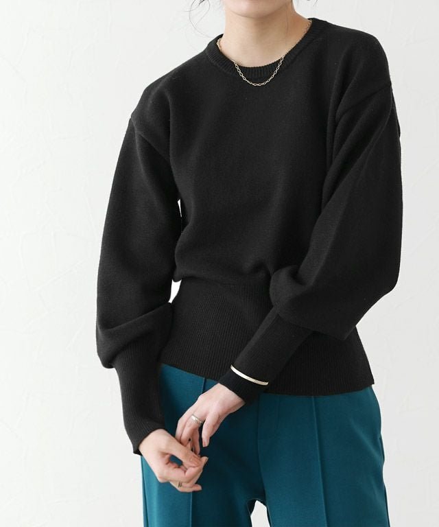 【ピエロ/Pierrot】のボリュームスリーブクロップドニット インテリア・キッズ・メンズ・レディースファッション・服の通販 founy(ファウニー) 　ファッション　Fashion　レディースファッション　Fashion for Women　トップス・カットソー　Cut & Sew Tops　ニット　Knit Tops & Sweaters　ボリューム袖・フリルスリーブブラウス　Voluminous & Ruffle Sleeves / Puffy Sleeve Tops　クロップド　Cropped, Short Length　プチプライス・低価格　Affordable / Budget Price　ブラック|ID: prp329100004973290 ipo3291000000037289497
