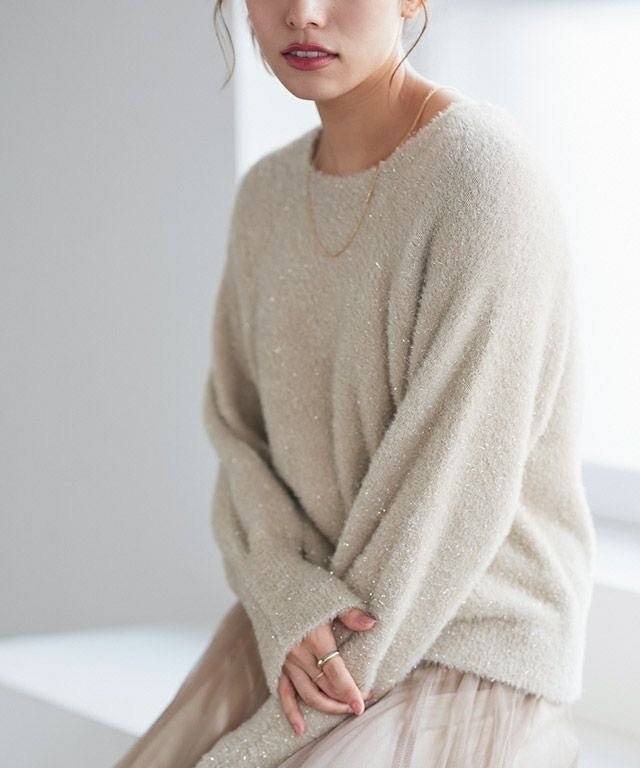 【ピエロ/Pierrot】のフェザーラメニット インテリア・キッズ・メンズ・レディースファッション・服の通販 founy(ファウニー) 　ファッション　Fashion　レディースファッション　Fashion for Women　トップス・カットソー　Cut & Sew Tops　ニット　Knit Tops & Sweaters　シンプル　Simple, Minimal　スリーブ　Sleeve, Long Sleeve / Short Sleeve　トレンド　Trend, Trending Now　フェザー　Feather, Feather Detail　プチプライス・低価格　Affordable / Budget Price　ライトベージュ|ID: prp329100004973344 ipo3291000000037289724