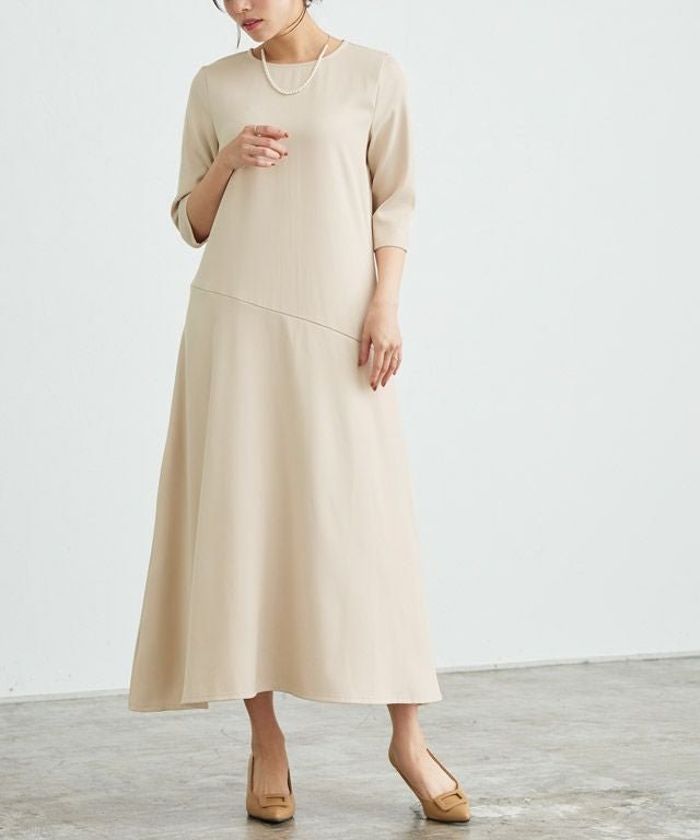 【ピエロ/Pierrot】の切替フレアワンピース インテリア・キッズ・メンズ・レディースファッション・服の通販 founy(ファウニー) 　ファッション　Fashion　レディースファッション　Fashion for Women　ワンピース　Dresses　フェミニン　Feminine, Girly　フレア　Flare, Flared　プチプライス・低価格　Affordable / Budget Price　エレガント 上品　Elegant　切替　Switching, Contrast Panel　ライトベージュ|ID: prp329100004973382 ipo3291000000037289877