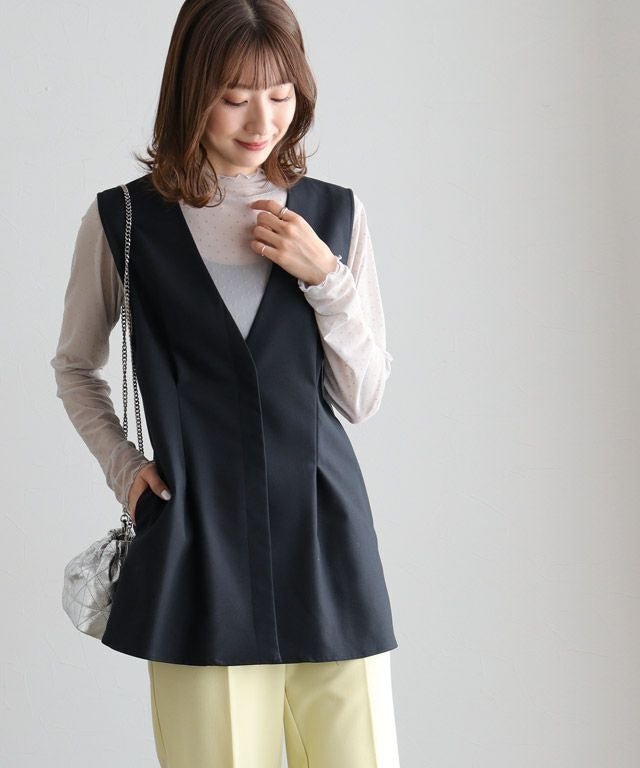 【ピエロ/Pierrot】の【アウトレットSALE!】ノーカラータックジレ 大人の最旬トレンドファッション＆コーディネート founy(ファウニー) 　ファッション　Fashion　レディースファッション　Fashion for Women　アウター　Coat / Outerwear Collection　トップス・カットソー　Cut & Sew Tops　ベスト&ジレ / 重ね着スタイル　Vests & Gilets　アウトレット　Outlet / Clearance　カットソー　Cut and Sewn Top　プチプライス・低価格　Affordable / Budget Price　エレガント 上品　Elegant　 other-1|ID: prp329100004973393 ipo3291000000037289915