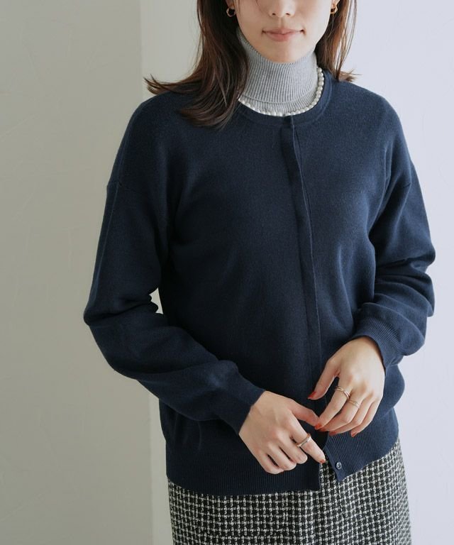 【ピエロ/Pierrot】のマルチwayコットンタッチニットカーディガン インテリア・キッズ・メンズ・レディースファッション・服の通販 founy(ファウニー) 　ファッション　Fashion　レディースファッション　Fashion for Women　トップス・カットソー　Cut & Sew Tops　ニット　Knit Tops & Sweaters　カーディガン・羽織り　Layered Style Cardigans　シンプル　Simple, Minimal　パール　Pearl, Pearl Accent　プチプライス・低価格　Affordable / Budget Price　夏　Summer　ネイビー|ID: prp329100004973439 ipo3291000000037290115