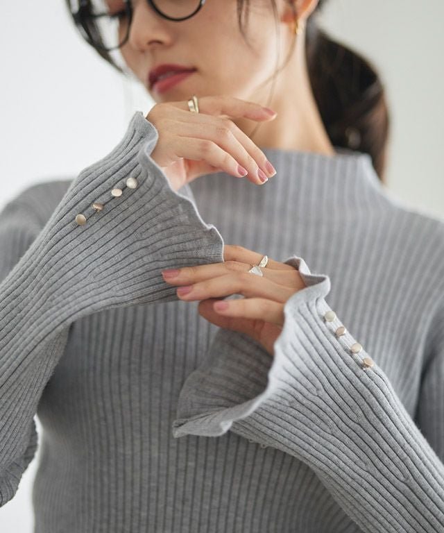 【ピエロ/Pierrot】の2wayフレアスリーブニット インテリア・キッズ・メンズ・レディースファッション・服の通販 founy(ファウニー) 　ファッション　Fashion　レディースファッション　Fashion for Women　トップス・カットソー　Cut & Sew Tops　ニット　Knit Tops & Sweaters　インナー　Innerwear　シンプル　Simple, Minimal　スリーブ　Sleeve, Long Sleeve / Short Sleeve　トレンド　Trend, Trending Now　フレア　Flare, Flared　プチプライス・低価格　Affordable / Budget Price　杢グレー|ID: prp329100004973457 ipo3291000000037290182