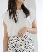 【ピエロ/Pierrot】のショルダータックTシャツ 大人の最旬トレンドファッション＆コーディネート founy(ファウニー) ファッション Fashion レディースファッション Fashion for Women トップス・カットソー Cut & Sew Tops シャツ・ブラウス・オフィスカジュアル Elegant Blouses & Button-Ups ロングTシャツ・Tシャツ Longline T-Shirts & Tees ショルダー Shoulder, Shoulder Strap シンプル Simple, Minimal プチプライス・低価格 Affordable / Budget Price thumbnail オフホワイト|ID: prp329100004973497 ipo3291000000037290335