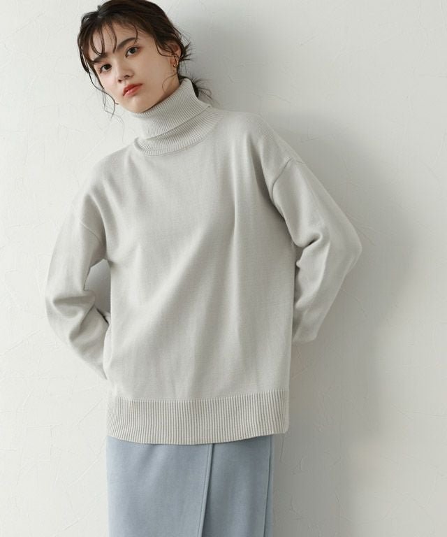 【ピエロ/Pierrot】のボリュームスリーブタートルネックニット インテリア・キッズ・メンズ・レディースファッション・服の通販 founy(ファウニー) 　ファッション　Fashion　レディースファッション　Fashion for Women　トップス・カットソー　Cut & Sew Tops　ニット　Knit Tops & Sweaters　タートルネック・ハイネックトップス　Turtlenecks & High-Neck Tops　ボリューム袖・フリルスリーブブラウス　Voluminous & Ruffle Sleeves / Puffy Sleeve Tops　シンプル　Simple, Minimal　スリーブ　Sleeve, Long Sleeve / Short Sleeve　フェミニン　Feminine, Girly　プチプライス・低価格　Affordable / Budget Price　ライトグレー|ID: prp329100004973632 ipo3291000000037290873