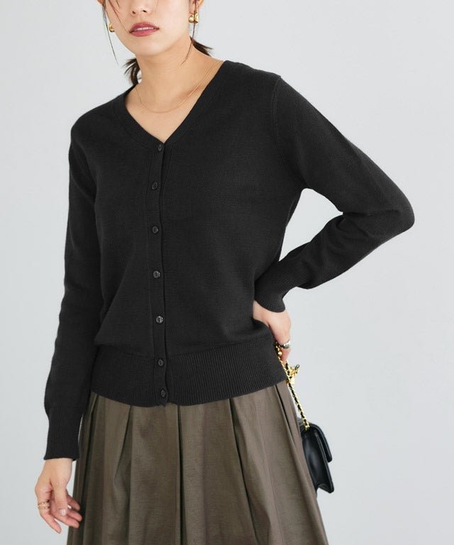 【ピエロ/Pierrot】のプレミアムカシミヤタッチカーディガン インテリア・キッズ・メンズ・レディースファッション・服の通販 founy(ファウニー) 　ファッション　Fashion　レディースファッション　Fashion for Women　トップス・カットソー　Cut & Sew Tops　カーディガン・羽織り　Layered Style Cardigans　アンサンブル　Ensemble Set　カーディガン　Cardigan, Knitwear　シンプル　Simple, Minimal　プチプライス・低価格　Affordable / Budget Price　ベーシック　Basic, Essential　167cm / ブラック / M|ID: prp329100004973798 ipo3291000000037291534