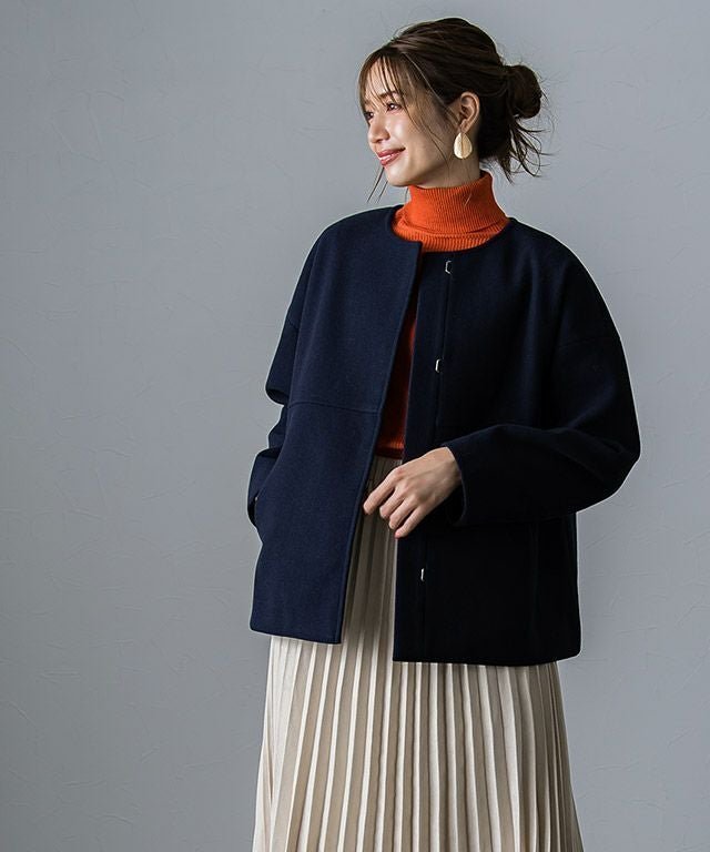 【ピエロ/Pierrot】のメルトンノーカラーショートコート インテリア・キッズ・メンズ・レディースファッション・服の通販 founy(ファウニー) https://founy.com/ ファッション Fashion レディースファッション Fashion for Women アウター Coat / Outerwear Collection コート・ロングコート・ピーコート Long Coats, Peacoats & More レディースジャケット・軽アウター Jackets ショート Short, Short Length ストール Stole, Wrap タートルネック Turtleneck, High Neck フロント Front, Front Design プチプライス・低価格 Affordable / Budget Price メルトン Melton, Heavy Wool エレガント 上品 Elegant |ID: prp329100004973827 ipo3291000000037291653