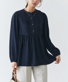 【ピエロ/Pierrot】のパールボタンピンタックペプラムブラウス 大人の最旬トレンドファッション＆コーディネート founy(ファウニー) ファッション Fashion レディースファッション Fashion for Women トップス・カットソー Cut & Sew Tops シャツ・ブラウス・オフィスカジュアル Elegant Blouses & Button-Ups ギャザー Gathered, Ruffled パール Pearl, Pearl Accent フェミニン Feminine, Girly プチプライス・低価格 Affordable / Budget Price エレガント 上品 Elegant thumbnail パールボタンピンタックペプラムブラウス|ID: prp329100004975754 ipo3291000000037299234