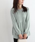 【ピエロ/Pierrot】のパールボタンピンタックペプラムブラウス 大人の最旬トレンドファッション＆コーディネート founy(ファウニー) ファッション Fashion レディースファッション Fashion for Women トップス・カットソー Cut & Sew Tops シャツ・ブラウス・オフィスカジュアル Elegant Blouses & Button-Ups ギャザー Gathered, Ruffled パール Pearl, Pearl Accent フェミニン Feminine, Girly プチプライス・低価格 Affordable / Budget Price エレガント 上品 Elegant thumbnail 163cm / グレイッシュミント / M|ID: prp329100004975754 ipo3291000000037299237