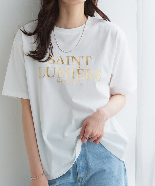 【ピエロ/Pierrot】の【接触冷感・イージーケア】オーバーサイズロゴTシャツ インテリア・キッズ・メンズ・レディースファッション・服の通販 founy(ファウニー) 　ファッション　Fashion　レディースファッション　Fashion for Women　トップス・カットソー　Cut & Sew Tops　シャツ・ブラウス・オフィスカジュアル　Elegant Blouses & Button-Ups　ロングTシャツ・Tシャツ　Longline T-Shirts & Tees　送料無料　Free Shipping　シンプル　Simple, Minimal　プチプライス・低価格　Affordable / Budget Price　ベーシック　Basic, Essential　エレガント 上品　Elegant　167cm / C / オフホワイト×ゴールド / M|ID: prp329100004975772 ipo3291000000037299310