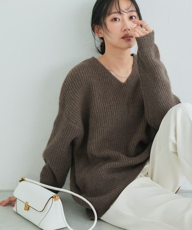 【ピエロ/Pierrot】のコクーンシルエットニット インテリア・キッズ・メンズ・レディースファッション・服の通販 founy(ファウニー) 　ファッション　Fashion　レディースファッション　Fashion for Women　トップス・カットソー　Cut & Sew Tops　ニット　Knit Tops & Sweaters　デコルテ　Décolleté, Neckline　プチプライス・低価格　Affordable / Budget Price　ボトム　Bottoms, Lower Wear　162cm / ブラウン / M|ID: prp329100004975823 ipo3291000000037299507