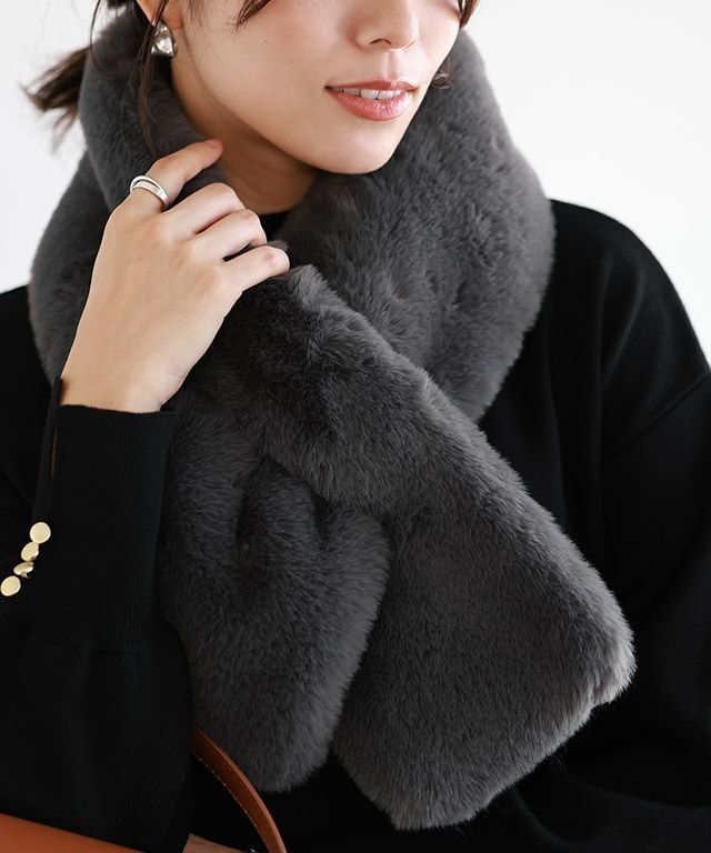 【ピエロ/Pierrot】のエコファーティペット インテリア・キッズ・メンズ・レディースファッション・服の通販 founy(ファウニー) 　ファッション　Fashion　レディースファッション　Fashion for Women　プチプライス・低価格　Affordable / Budget Price　チャコール / F|ID: prp329100004975844 ipo3291000000037299584