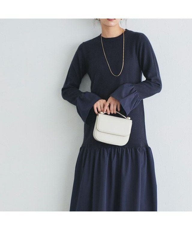 【ピエロ/Pierrot】の異素材ドッキングニットワンピース インテリア・キッズ・メンズ・レディースファッション・服の通販 founy(ファウニー) 　ファッション　Fashion　レディースファッション　Fashion for Women　ワンピース　Dresses　ニットワンピース　Knit Dresses　ギャザー　Gathered, Ruffled　ドッキング　Docking, Mixed Material　フレア　Flare, Flared　プチプライス・低価格　Affordable / Budget Price　エレガント 上品　Elegant　切替　Switching, Contrast Panel　167cm / ネイビー / M|ID: prp329100004975856 ipo3291000000037299630