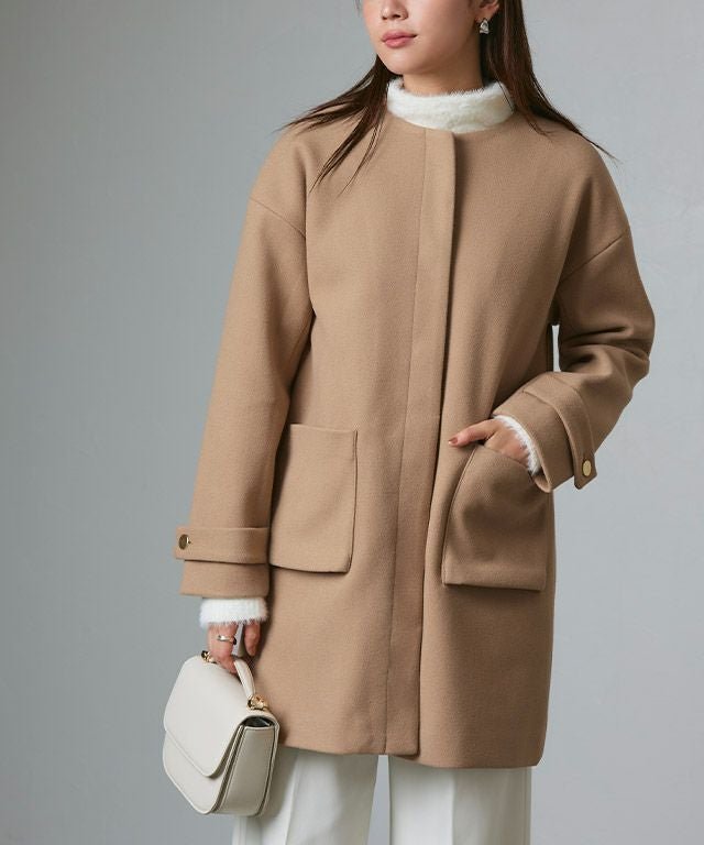【ピエロ/Pierrot】の2wayファーポケットノーカラーコート インテリア・キッズ・メンズ・レディースファッション・服の通販 founy(ファウニー) 　ファッション　Fashion　レディースファッション　Fashion for Women　アウター　Coat / Outerwear Collection　コート・ロングコート・ピーコート　Long Coats, Peacoats & More　レディースジャケット・軽アウター　Jackets　プチプライス・低価格　Affordable / Budget Price　ポケット　Pocket, Pocket Detail　メルトン　Melton, Heavy Wool　エレガント 上品　Elegant　166cm / キャメル / M|ID: prp329100004975873 ipo3291000000037299686