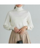 【ピエロ/Pierrot】のネックが選べるクルミボタンボリューム袖ニット 大人の最旬トレンドファッション＆コーディネート founy(ファウニー) ファッション Fashion レディースファッション Fashion for Women トップス・カットソー Cut & Sew Tops ニット Knit Tops & Sweaters インナー Innerwear シンプル Simple, Minimal ジャケット Jacket, Outerwear プチプライス・低価格 Affordable / Budget Price thumbnail 166cm / オフホワイト / タートルネック / M|ID: prp329100004975955 ipo3291000000037299983