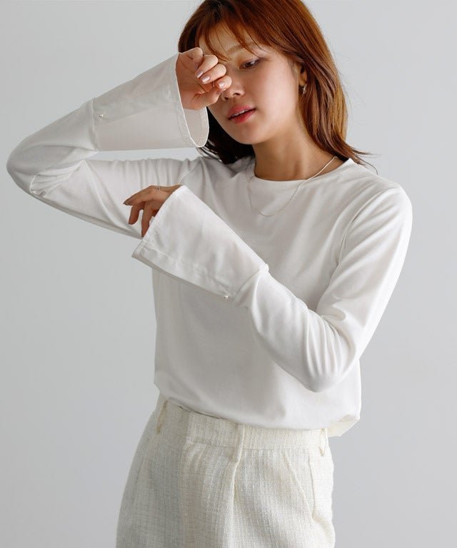 【ピエロ/Pierrot】のデザインが選べるドッキングカットソー インテリア・キッズ・メンズ・レディースファッション・服の通販 founy(ファウニー) 　ファッション　Fashion　レディースファッション　Fashion for Women　トップス・カットソー　Cut & Sew Tops　カットソー・ベーシックTシャツ　Cut-and-Sewn Tops / Stretch Tees & Basics　インナー　Innerwear　カフス　Cuff Design　コンパクト　Compact, Small Size　シアー　Sheer, See-Through　シャーリング　Shirring, Ruched　とろみ　Fluid, Flowy Fabric　パール　Pearl, Pearl Accent　フェザー　Feather, Feather Detail　フレア　Flare, Flared　ベスト　Vest, Waistcoat　ボトム　Bottoms, Lower Wear　プチプライス・低価格　Affordable / Budget Price　166cm / オフホワイト / クルーネック / パールカフス / M|ID: prp329100004975962 ipo3291000000037300020