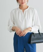 【ピエロ/Pierrot】の選べる柄2wayギャザーブラウス 大人の最旬トレンドファッション＆コーディネート founy(ファウニー) ファッション Fashion レディースファッション Fashion for Women トップス・カットソー Cut & Sew Tops シャツ・ブラウス・オフィスカジュアル Elegant Blouses & Button-Ups ギャザー Gathered, Ruffled スリーブ Sleeve, Long Sleeve / Short Sleeve チェック Check, Plaid, Tartan ドット Polka Dot, Dot Pattern フロント Front, Front Design プチプライス・低価格 Affordable / Budget Price エレガント 上品 Elegant 無地 Plain, Solid Color thumbnail 166cm / 無地 / オフホワイト / M|ID: prp329100004975965 ipo3291000000037300044