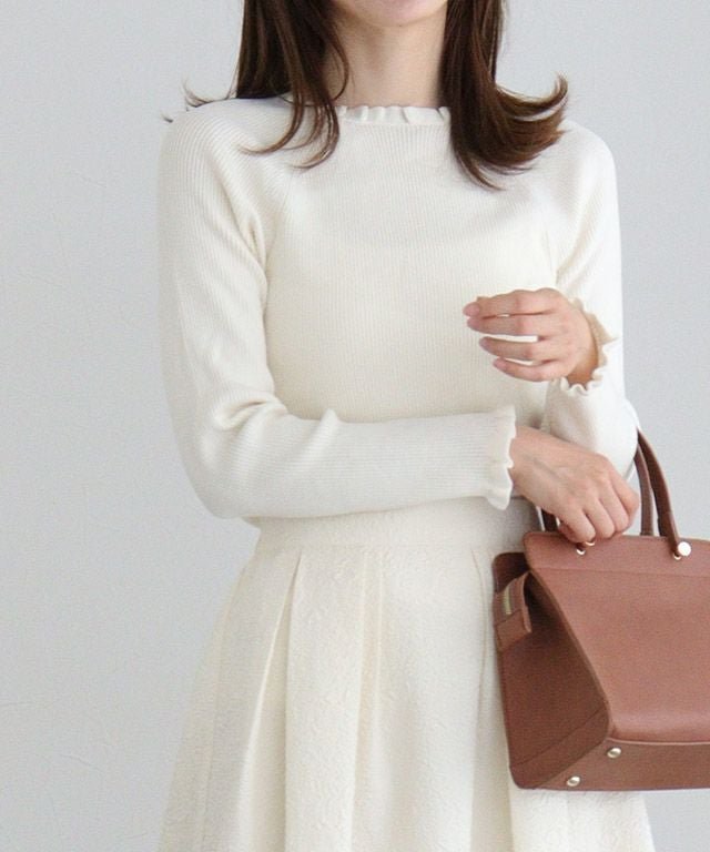 【ピエロ/Pierrot】の選べるネックフリルリブニット インテリア・キッズ・メンズ・レディースファッション・服の通販 founy(ファウニー) 　ファッション　Fashion　レディースファッション　Fashion for Women　トップス・カットソー　Cut & Sew Tops　ニット　Knit Tops & Sweaters　インナー　Innerwear　ハイネック　High Neck, Mock Neck　フリル　Frill, Ruffle　プチプライス・低価格　Affordable / Budget Price　エレガント 上品　Elegant　163cm / オフホワイト / クルーネック / M|ID: prp329100004975967 ipo3291000000037300051