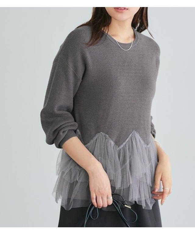 【ピエロ/Pierrot】の【アウトレットSALE!】チュールドッキングニットプルオーバー インテリア・キッズ・メンズ・レディースファッション・服の通販 founy(ファウニー) 　ファッション　Fashion　レディースファッション　Fashion for Women　トップス・カットソー　Cut & Sew Tops　ニット　Knit Tops & Sweaters　カジュアルプルオーバー・ニットトップス　Pullovers & Knit Tops / Casual Pullovers　アウトレット　Outlet / Clearance　シンプル　Simple, Minimal　チュール　Tulip, Tulip Motif　ドッキング　Docking, Mixed Material　フェミニン　Feminine, Girly　プチプライス・低価格　Affordable / Budget Price　166cm / チャコール / M|ID: prp329100004976017 ipo3291000000037300249