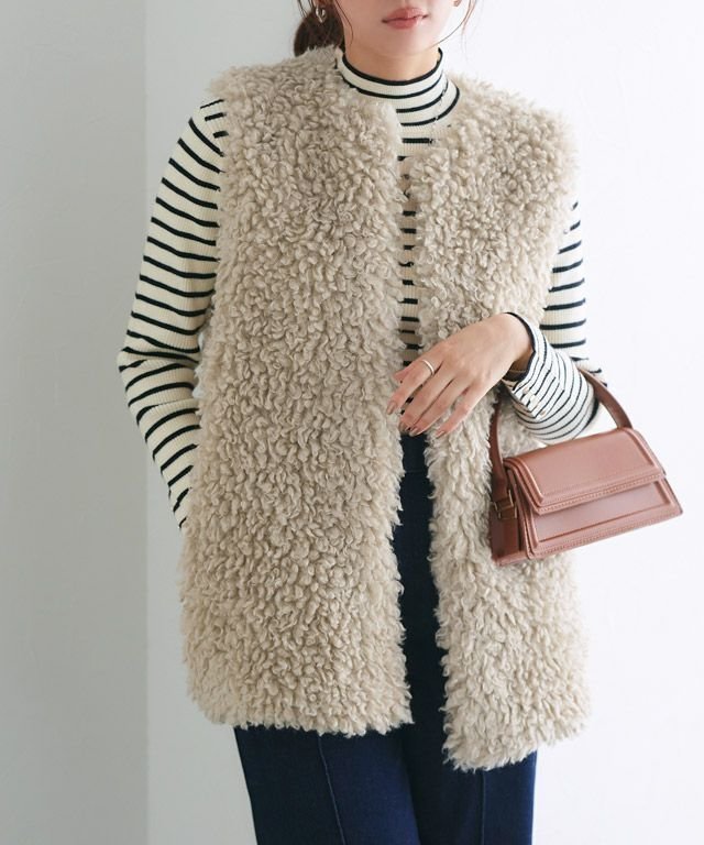 【ピエロ/Pierrot】のプードルフェイクファージレ インテリア・キッズ・メンズ・レディースファッション・服の通販 founy(ファウニー) 　ファッション　Fashion　レディースファッション　Fashion for Women　アウター　Coat / Outerwear Collection　トップス・カットソー　Cut & Sew Tops　ベスト&ジレ / 重ね着スタイル　Vests & Gilets　プチプライス・低価格　Affordable / Budget Price　166cm / ベージュ / M|ID: prp329100004976019 ipo3291000000037300255