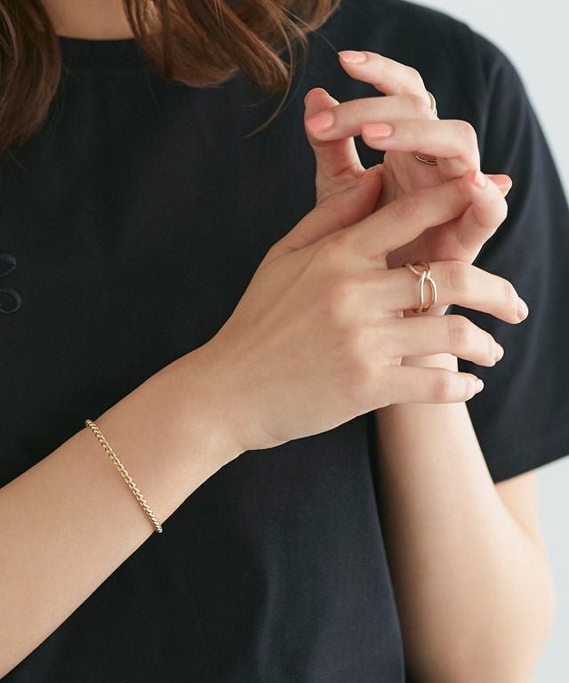 【ピエロ/Pierrot】のツイストストレッチバングル [Pierrot] インテリア・キッズ・メンズ・レディースファッション・服の通販 founy(ファウニー) 　ファッション　Fashion　レディースファッション　Fashion for Women　アクセサリー　Fashion Accessories　シンプル　Simple, Minimal　ツイスト　Tweed, Tweed Fabric　プチプライス・低価格　Affordable / Budget Price　ゴールド|ID: prp329100004976028 ipo3291000000037300299