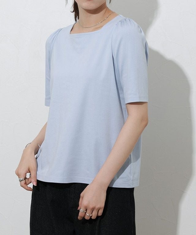 【ピエロ/Pierrot】の接触冷感スクエアネックパフスリーブTシャツ インテリア・キッズ・メンズ・レディースファッション・服の通販 founy(ファウニー) 　ファッション　Fashion　レディースファッション　Fashion for Women　トップス・カットソー　Cut & Sew Tops　シャツ・ブラウス・オフィスカジュアル　Elegant Blouses & Button-Ups　ロングTシャツ・Tシャツ　Longline T-Shirts & Tees　送料無料　Free Shipping　カットソー　Cut and Sewn Top　ギャザー　Gathered, Ruffled　スクエア　Square, Square Shape　スリーブ　Sleeve, Long Sleeve / Short Sleeve　デコルテ　Décolleté, Neckline　フェミニン　Feminine, Girly　プチプライス・低価格　Affordable / Budget Price　エレガント 上品　Elegant　167cm / ライトブルー / M|ID: prp329100004976050 ipo3291000000037300377