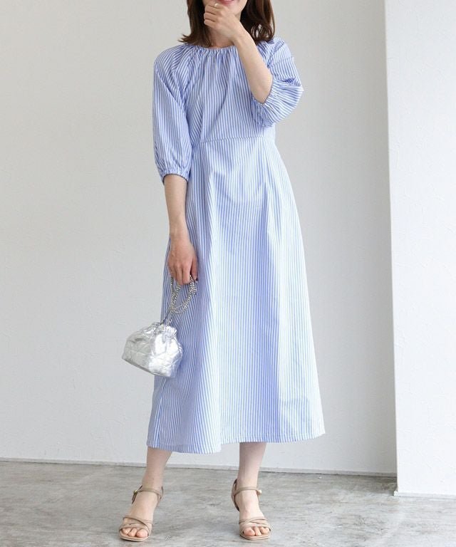 【ピエロ/Pierrot】の【アウトレットSALE!】ストライプボリュームスリーブワンピース インテリア・キッズ・メンズ・レディースファッション・服の通販 founy(ファウニー) 　ファッション　Fashion　レディースファッション　Fashion for Women　ワンピース　Dresses　アウトレット　Outlet / Clearance　ストライプ　Stripe, Striped Pattern　スリーブ　Sleeve, Long Sleeve / Short Sleeve　バランス　Balance, Style Balance　フレア　Flare, Flared　プチプライス・低価格　Affordable / Budget Price　エレガント 上品　Elegant　切替　Switching, Contrast Panel　ライトブルー|ID: prp329100004976173 ipo3291000000037300851