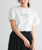 【ピエロ/Pierrot】の【イージーケア】フレアスリーブロゴTシャツ 大人の最旬トレンドファッション＆コーディネート founy(ファウニー) ファッション Fashion レディースファッション Fashion for Women トップス・カットソー Cut & Sew Tops シャツ・ブラウス・オフィスカジュアル Elegant Blouses & Button-Ups ロングTシャツ・Tシャツ Longline T-Shirts & Tees フェミニン Feminine, Girly フレア Flare, Flared プチプライス・低価格 Affordable / Budget Price エレガント 上品 Elegant thumbnail オフホワイト×グリーン|ID: prp329100004976210 ipo3291000000037301006