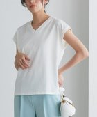 【ピエロ/Pierrot】のネックが選べる綿100%フレンチスリーブベーシックTシャツ【Vネック/クルーネック】 大人の最旬トレンドファッション＆コーディネート founy(ファウニー) ファッション Fashion レディースファッション Fashion for Women トップス・カットソー Cut & Sew Tops シャツ・ブラウス・オフィスカジュアル Elegant Blouses & Button-Ups ロングTシャツ・Tシャツ Longline T-Shirts & Tees Vネックトップス V-Neck Tops / V-Cut Neckline Shirts スリーブ Sleeve, Long Sleeve / Short Sleeve フレンチ French, French Style プチプライス・低価格 Affordable / Budget Price ベーシック Basic, Essential thumbnail 167cm / オフホワイト / Vネック / M|ID: prp329100004976213 ipo3291000000037301018