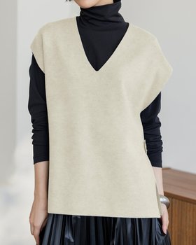 【ドゥクラッセ/DoCLASSE】 ミラノリブ・バックベルト付きベスト人気、トレンドファッション・服の通販 founy(ファニー) ファッション Fashion レディースファッション Fashion for Women アウター Coat / Outerwear Collection トップス・カットソー Cut & Sew Tops ニット Knit Tops & Sweaters ベスト&ジレ / 重ね着スタイル Vests & Gilets ベルト&ウエストマーク Belts & Waist Accessories セットアップ Set-Up, Coordinated Outfit セーター Sweater, Knitwear ハイネック High Neck, Mock Neck フロント Front, Front Design ベスト Vest, Waistcoat ミラノリブ Milano Rib, Milano Stitch |ID:prp329100003115532