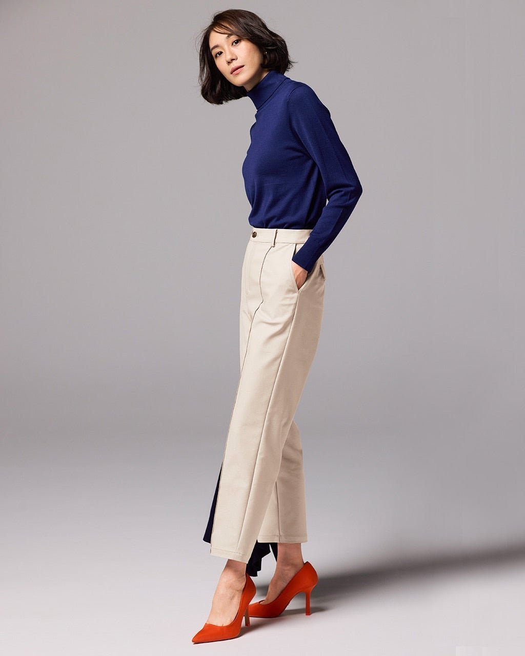 【ドゥクラッセ/DoCLASSE】のドレストレッチ・ピンタックテーパード/68㎝ インテリア・キッズ・メンズ・レディースファッション・服の通販 founy(ファニー) ファッション Fashion レディースファッション Fashion for Women パンツ Pants & Trousers オケージョン Occasion Wear ストレッチ Stretch, Stretchy Fabric センター Center, Center Line テーパード Tapered, Tapered Pants バランス Balance, Style Balance パターン Pattern, Design Print ミックス Mix, Mixed Style エレガント 上品 Elegant ビジネス 仕事 通勤 Business / Work / Commuting グレージュ|ID: prp329100003115635 ipo3291000000034993596