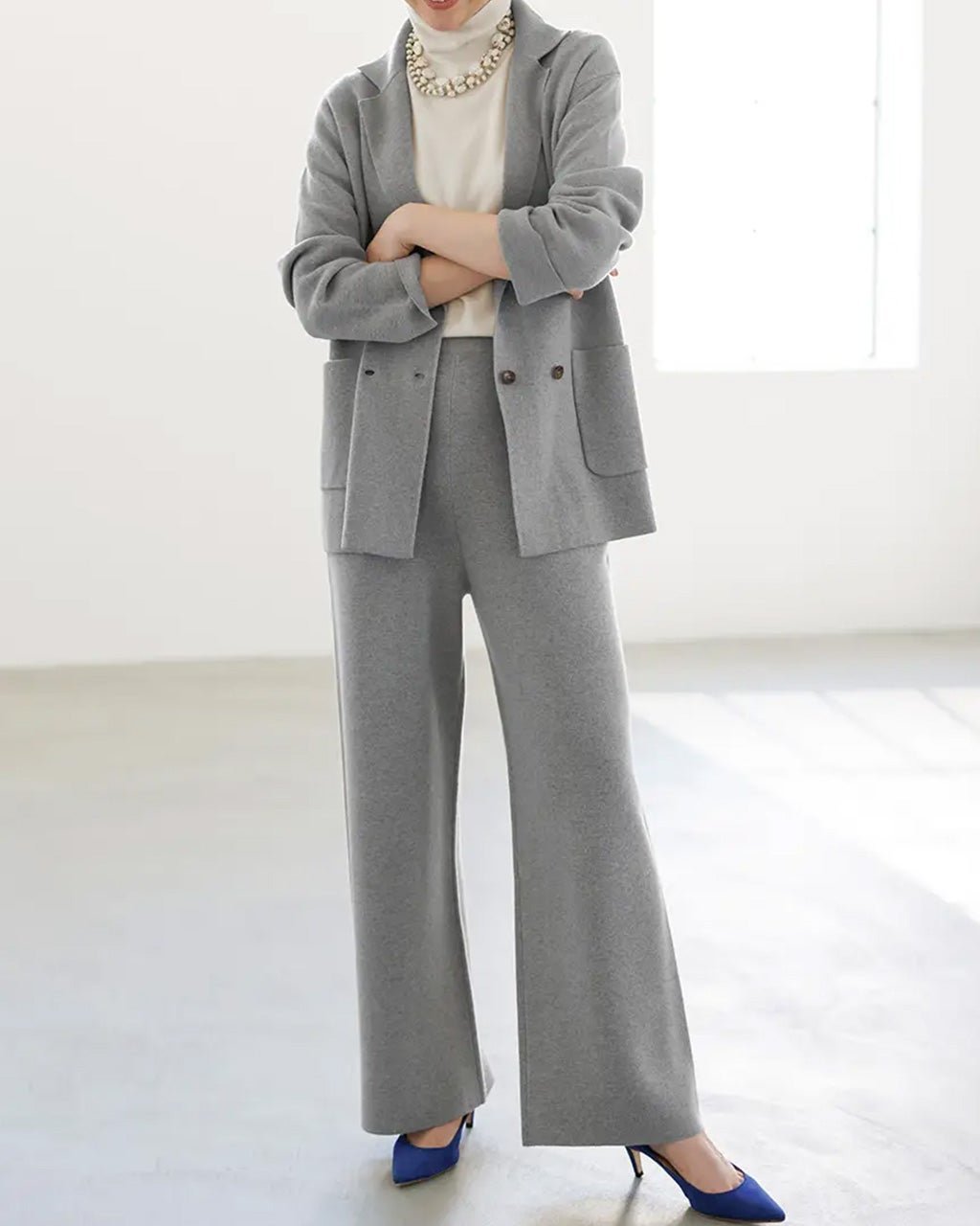【ドゥクラッセ/DoCLASSE】のイタリア糸・カシミヤ混ニットパンツ インテリア・キッズ・メンズ・レディースファッション・服の通販 founy(ファニー) 　ファッション　Fashion　レディースファッション　Fashion for Women　パンツ　Pants & Trousers　イタリア　Italy　ジャケット　Jacket, Outerwear　セットアップ　Set-Up, Coordinated Outfit　ミラノリブ　Milano Rib, Milano Stitch　モダン　Modern, Contemporary　グレー|ID: prp329100003115695 ipo3291000000028255847