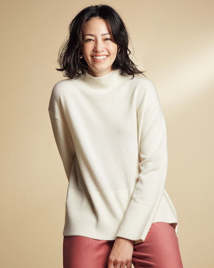 【ドゥクラッセ/DoCLASSE】のピュアカシミヤ・切替ハイネック インテリア・キッズ・メンズ・レディースファッション・服の通販 founy(ファニー) https://founy.com/ ファッション Fashion レディースファッション Fashion for Women トップス・カットソー Cut & Sew Tops ニット Knit Tops & Sweaters なめらか Smooth, Silky Texture シンプル Simple, Minimal セーター Sweater, Knitwear ハイネック High Neck, Mock Neck 切替 Switching, Contrast Panel |ID: prp329100003115838 ipo3291000000035794650