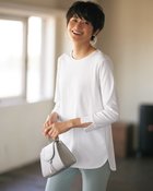 【ドゥクラッセ/DoCLASSE】の超長綿・シャツテールトップス 人気、トレンドファッション・服の通販 founy(ファニー) ファッション Fashion レディースファッション WOMEN トップス・カットソー Tops/Tshirt シャツ/ブラウス Shirts/Blouses ロング / Tシャツ T-Shirts カットソー Cut and Sewn なめらか Smooth カットソー Cut And Sew ベーシック Basic 定番 Standard 長袖 Long Sleeve thumbnail ホワイト|ID: prp329100003116001 ipo3291000000028255059