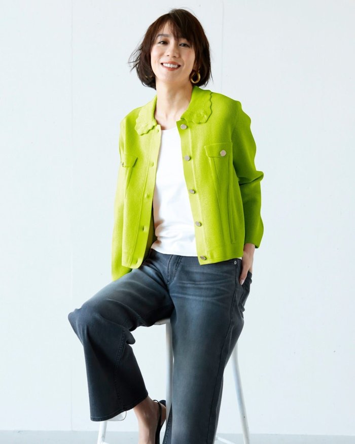 【ドゥクラッセ/DoCLASSE】のスカラップ衿・畦タック編みブルゾン インテリア・キッズ・メンズ・レディースファッション・服の通販 founy(ファニー) https://founy.com/ ファッション Fashion レディースファッション Fashion for Women アウター Coat / Outerwear Collection レディースジャケット・軽アウター Jackets ブルゾンジャケット・スポーティアウター Blouson Jackets アウトレット Outlet / Clearance ジャケット Jacket, Outerwear スカラップ Scallop, Scalloped Edge ブルゾン Blouson, Bomber Jacket 畦 Ribbed Knit |ID: prp329100003116096 ipo3291000000036036630