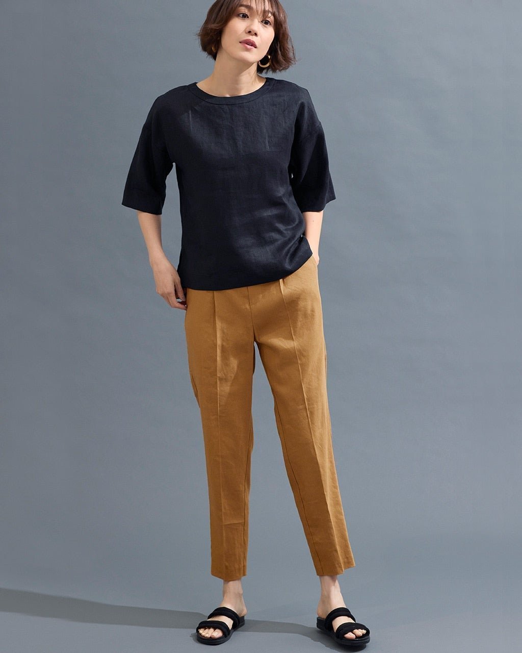 【ドゥクラッセ/DoCLASSE】のストレッチリネン・タックテーパード インテリア・キッズ・メンズ・レディースファッション・服の通販 founy(ファニー) 　ファッション　Fashion　レディースファッション　Fashion for Women　パンツ　Pants & Trousers　なめらか　Smooth, Silky Texture　ギャザー　Gathered, Ruffled　シンプル　Simple, Minimal　ストレッチ　Stretch, Stretchy Fabric　センター　Center, Center Line　テーパード　Tapered, Tapered Pants　ミックス　Mix, Mixed Style　リネン　Linen, Linen Fabric　エレガント 上品　Elegant　夏　Summer　定番　Standard, Basic Item　キャメル|ID: prp329100003116251 ipo3291000000028259341