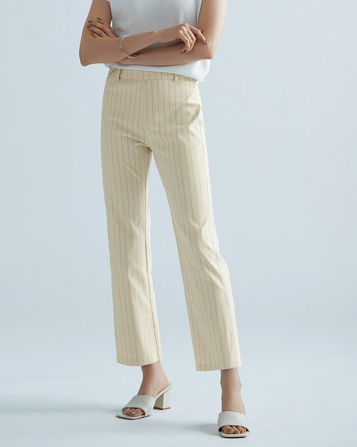 【ドゥクラッセ/DoCLASSE】のドライタッチ・美脚ストレートパンツ/63㎝ インテリア・キッズ・メンズ・レディースファッション・服の通販 founy(ファニー) https://founy.com/ ファッション Fashion レディースファッション Fashion for Women パンツ Pants & Trousers クール Cool, Chic ストレッチ Stretch, Stretchy Fabric ストレート Straight, Straight Cut 夏 Summer |ID: prp329100003116273 ipo3291000000035795552