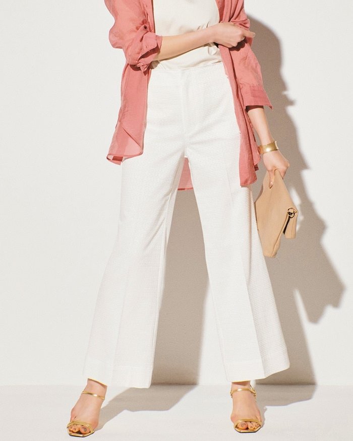 【ドゥクラッセ/DoCLASSE】のグロージャカード・セミフレアパンツ インテリア・キッズ・メンズ・レディースファッション・服の通販 founy(ファニー) https://founy.com/ ファッション Fashion レディースファッション Fashion for Women パンツ Pants & Trousers エレガント 上品 Elegant ジャカード／ジャガード Jacquard, Woven Pattern ストレッチ Stretch, Stretchy Fabric |ID: prp329100003116395 ipo3291000000035798679