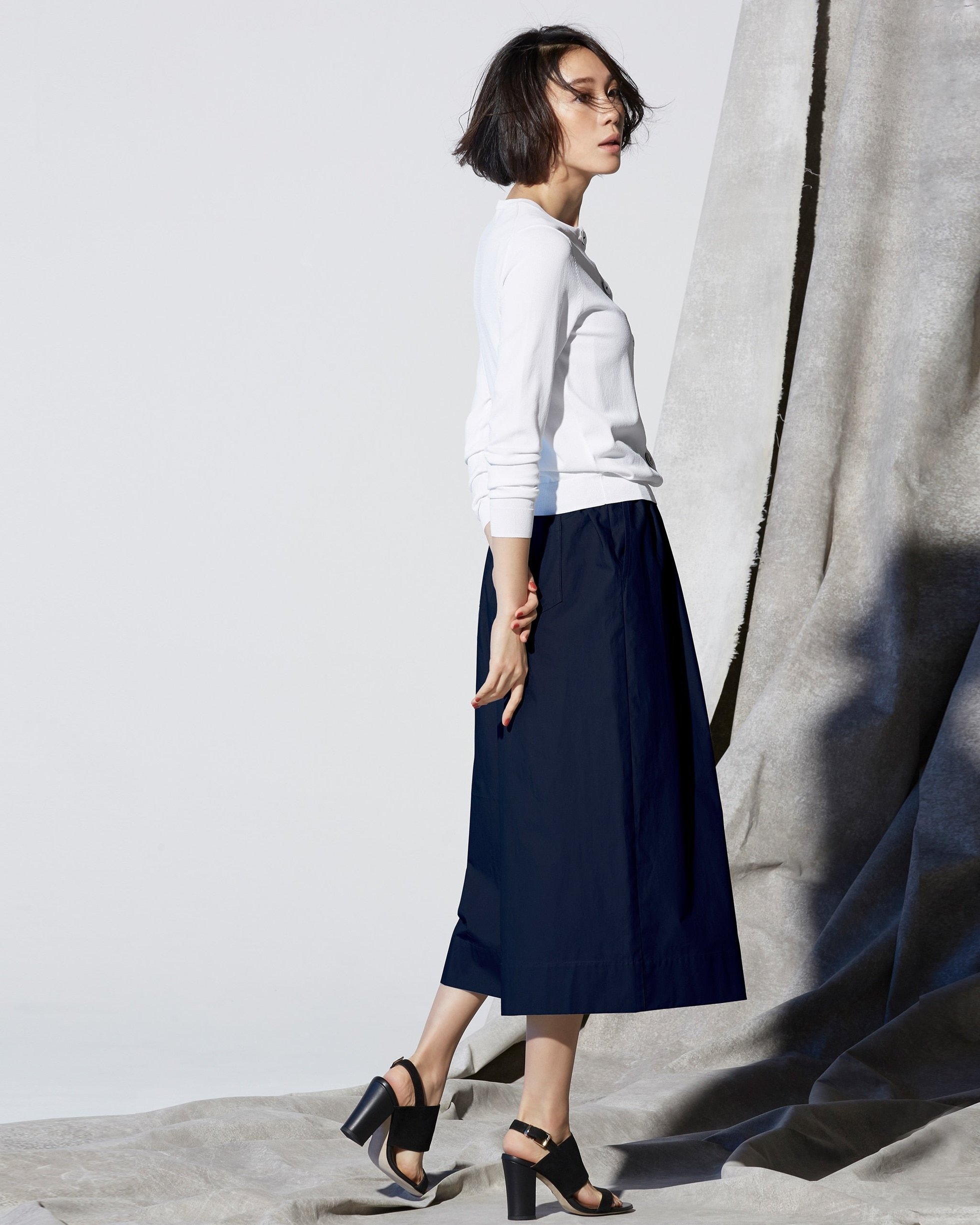 【ドゥクラッセ/DoCLASSE】の高密度コットン・スカート風ワイドパンツ 人気、トレンドファッション・服の通販 founy(ファニー) 　ファッション　Fashion　レディースファッション　Fashion for Women　スカート　Skirts　エレガント 上品　Elegant　フレア　Flare, Flared　ワイド　Wide, Wide Fit　 other-1|ID: prp329100003116408 ipo3291000000035800448