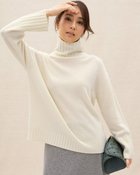 【ドゥクラッセ/DoCLASSE】のイタリア糸・カシミヤ混ワイドタートル オフホワイト|ID: prp329100003116452 ipo3291000000036008799