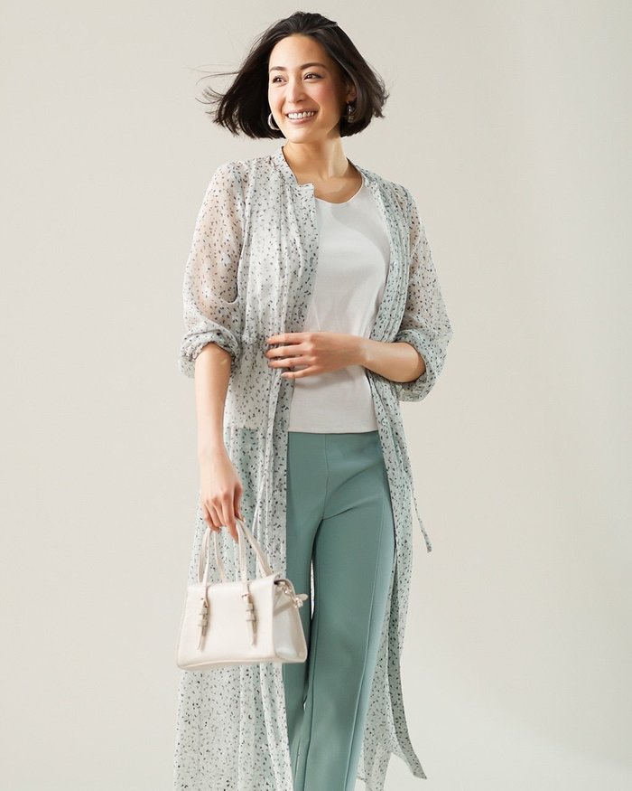 【ドゥクラッセ/DoCLASSE】のシアージャカード・プリントワンピース インテリア・キッズ・メンズ・レディースファッション・服の通販 founy(ファニー) https://founy.com/ ファッション Fashion レディースファッション Fashion for Women ワンピース Dresses インナー Innerwear キャミソール Camisole, Spaghetti Strap Top シェイプ Shape, Slim Fit シフォン Chiffon, Lightweight Fabric ジャカード／ジャガード Jacquard, Woven Pattern プリント Print, Printed Pattern ロマンティック Romantic, Feminine Style |ID: prp329100003116689 ipo3291000000028258698