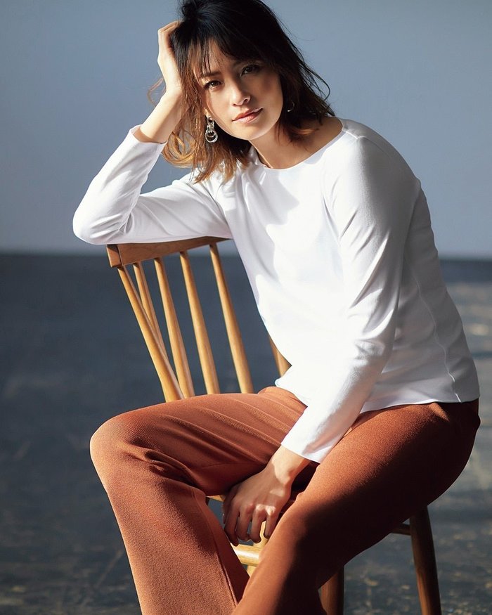 【ドゥクラッセ/DoCLASSE】のボートネック/長袖・ドゥクラッセTシャツ(58cm丈) インテリア・キッズ・メンズ・レディースファッション・服の通販 founy(ファニー) https://founy.com/ ファッション Fashion レディースファッション Fashion for Women トップス・カットソー Cut & Sew Tops シャツ・ブラウス・オフィスカジュアル Elegant Blouses & Button-Ups ロングTシャツ・Tシャツ Longline T-Shirts & Tees カットソー・ベーシックTシャツ Cut-and-Sewn Tops / Stretch Tees & Basics インナー Innerwear カットソー Cut and Sewn Top シンプル Simple, Minimal ジャケット Jacket, Outerwear デニム Denim, Jeans Material 定番 Standard, Basic Item なめらか Smooth, Silky Texture 長袖 Long Sleeve, Full Sleeve パール Pearl, Pearl Accent ベーシック Basic, Essential 半袖 Short Sleeve, Half Sleeve アウトレット Outlet / Clearance おすすめ Recommended / Our Picks ビジネス 仕事 通勤 Business / Work / Commuting |ID: prp329100003116704 ipo3291000000033772044