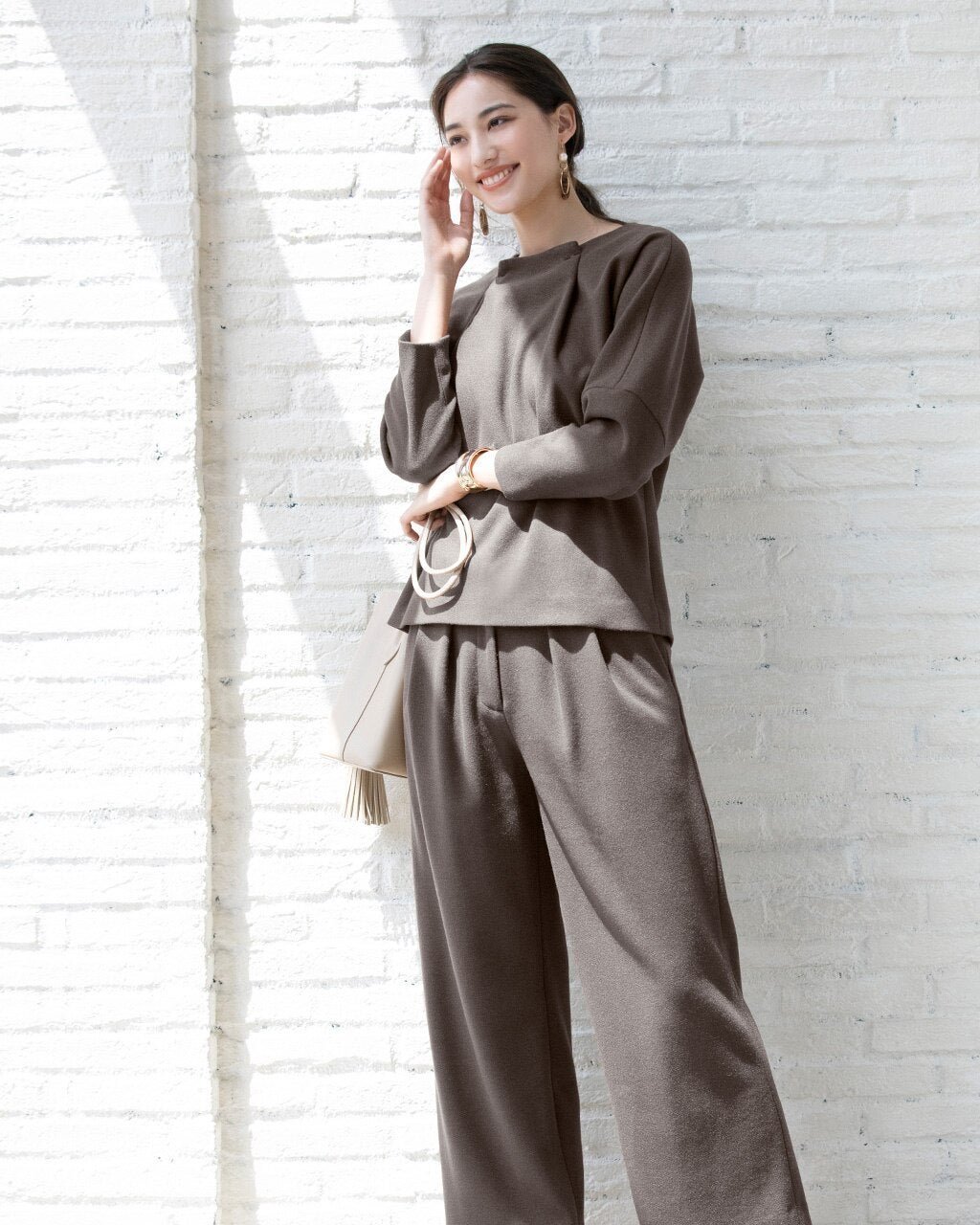 【ドゥクラッセ/DoCLASSE】のウール混・デザインセットアップ インテリア・キッズ・メンズ・レディースファッション・服の通販 founy(ファニー) 　ファッション　Fashion　レディースファッション　Fashion for Women　ワンピース　Dresses　スタイリッシュ　Stylish, Fashionable　セットアップ　Set-Up, Coordinated Outfit　フォルム　Silhouette, Form　ライトグレー|ID: prp329100003116793 ipo3291000000035799055