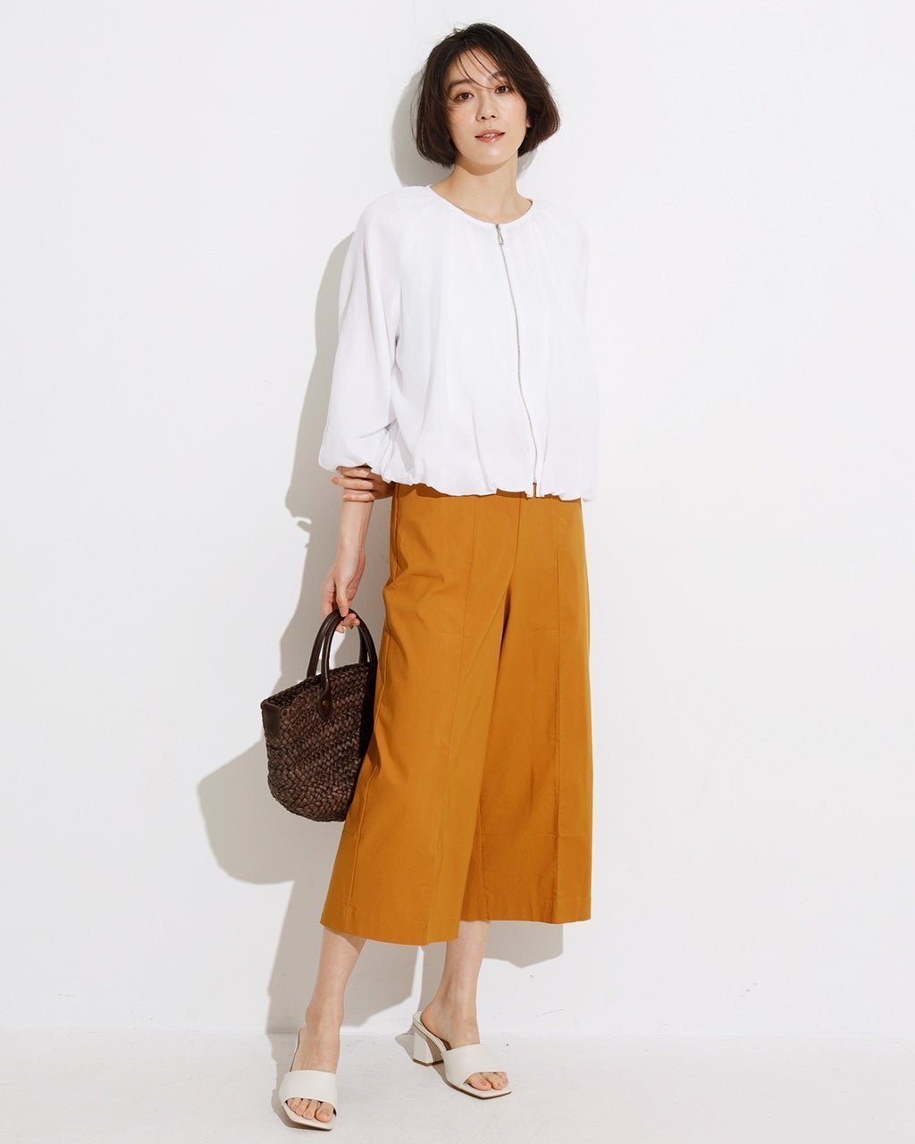 【ドゥクラッセ/DoCLASSE】のドライタッチ・クロップドワイド 人気、トレンドファッション・服の通販 founy(ファニー) 　ファッション　Fashion　レディースファッション　Fashion for Women　パンツ　Pants & Trousers　ストレッチ　Stretch, Stretchy Fabric　フォルム　Silhouette, Form　 other-1|ID: prp329100003117013 ipo3291000000031744275