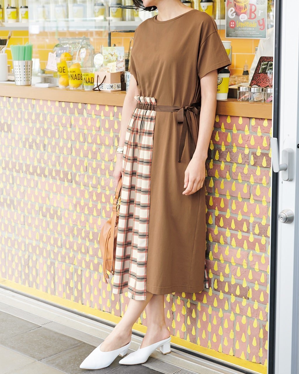 【ドゥクラッセ/DoCLASSE】の異素材コンビ・アシメワンピース 人気、トレンドファッション・服の通販 founy(ファニー) 　ファッション　Fashion　レディースファッション　Fashion for Women　ワンピース　Dresses　アシンメトリー　Asymmetrical Style　チェック　Check, Plaid, Tartan　 other-1|ID: prp329100003117408 ipo3291000000035799553