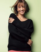 【ドゥクラッセ/DoCLASSE】の片畦編み・Vネックパフ袖セーター ブラック|ID: prp329100003117589 ipo3291000000034537392